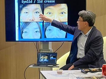 230207_Dr-Hunter-Yuen-talked-about-managing-complications-of-upper-eyelid-blepharoplasty2